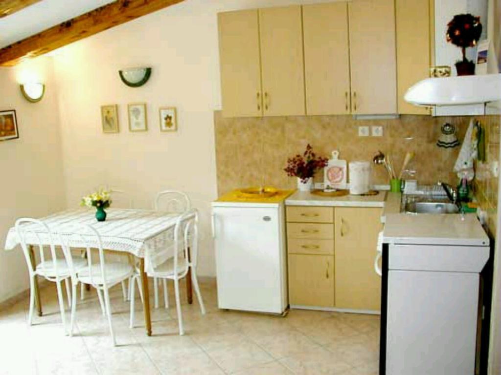 Apartment Dimitrijevic Макарска Номер фото